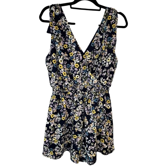 Cupcakes & Cashmere Navy Floral Shoulder Tie Meadow Romper Romantic Feminine - Picture 4 of 15